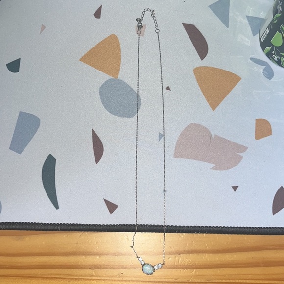 GORGEOUS OPAL NECKLACE! AMAZING SALE!!!!!!PERFECT CONDITION!!!! - Picture 3 of 3